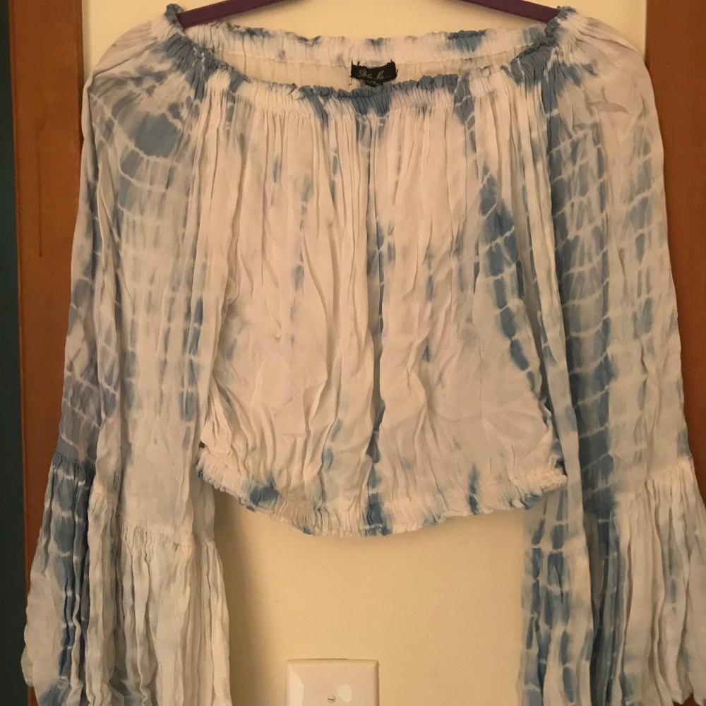 Boho Me Tye Dye Peasant Sleeve Blouse NWOT